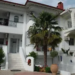 Assamaris