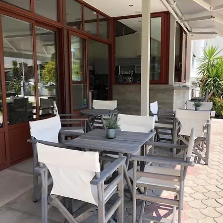 Apartment Assamaris *