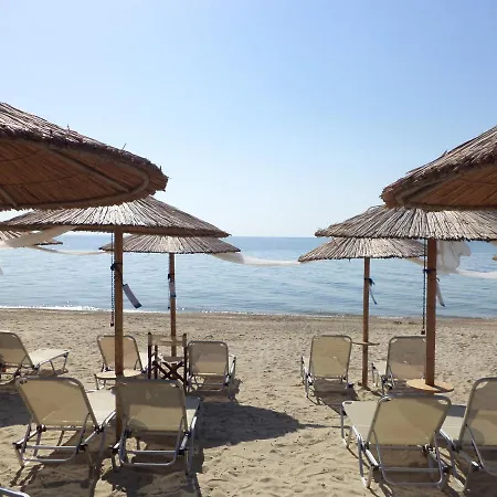 Assamaris 아파트 아스프로발타