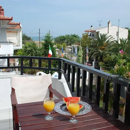 Apartment Assamaris *