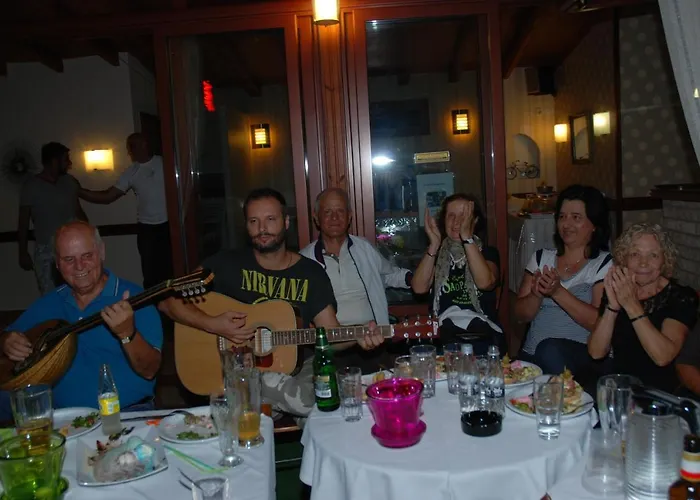 Assamaris Apartman Aszproválta