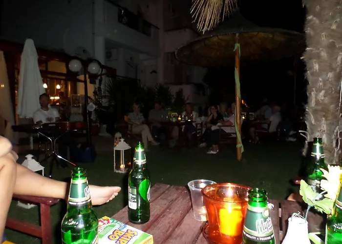 Assamaris Apartman Aszproválta